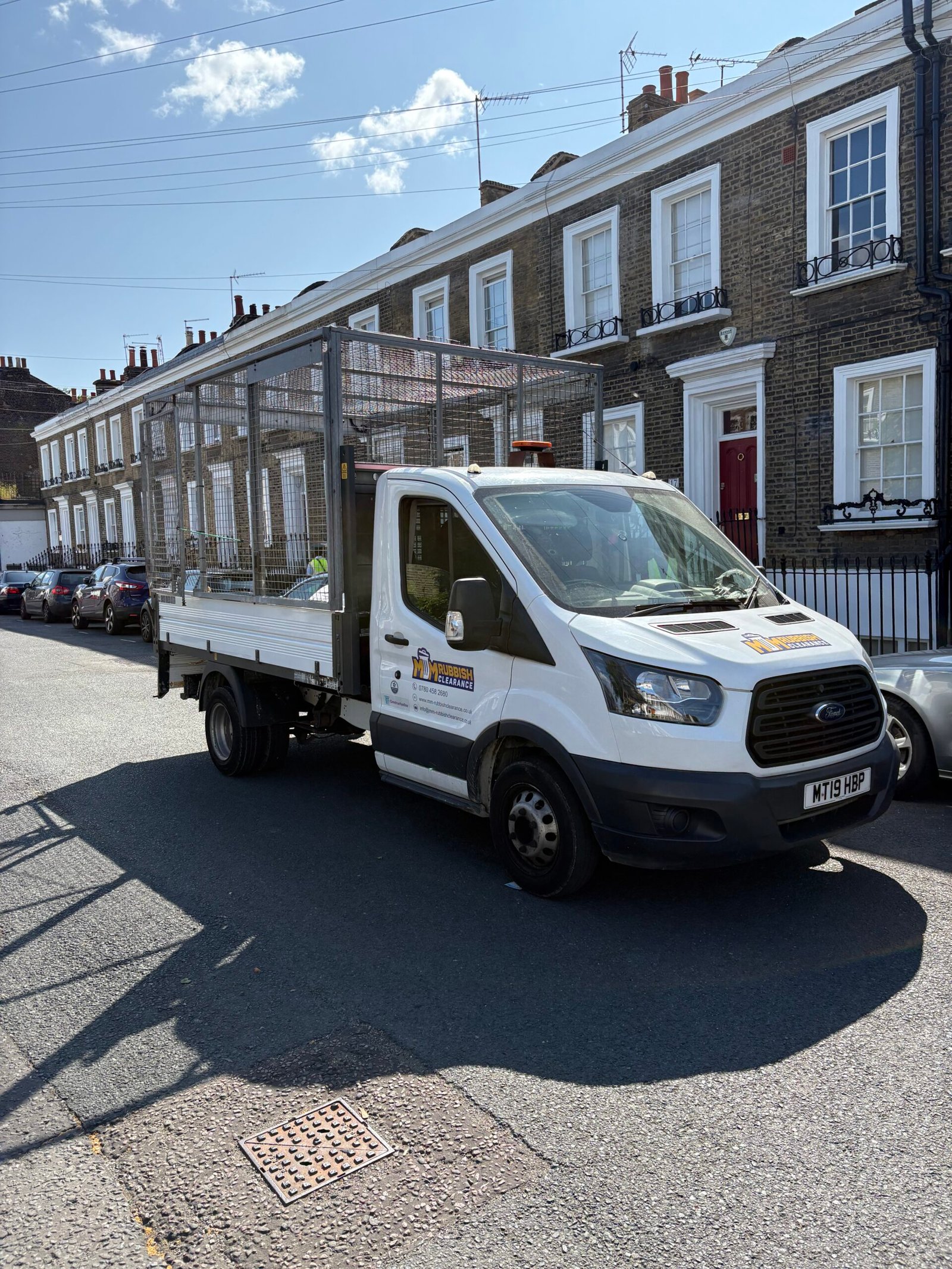 MM Rubbish Clearance van in Islington N1