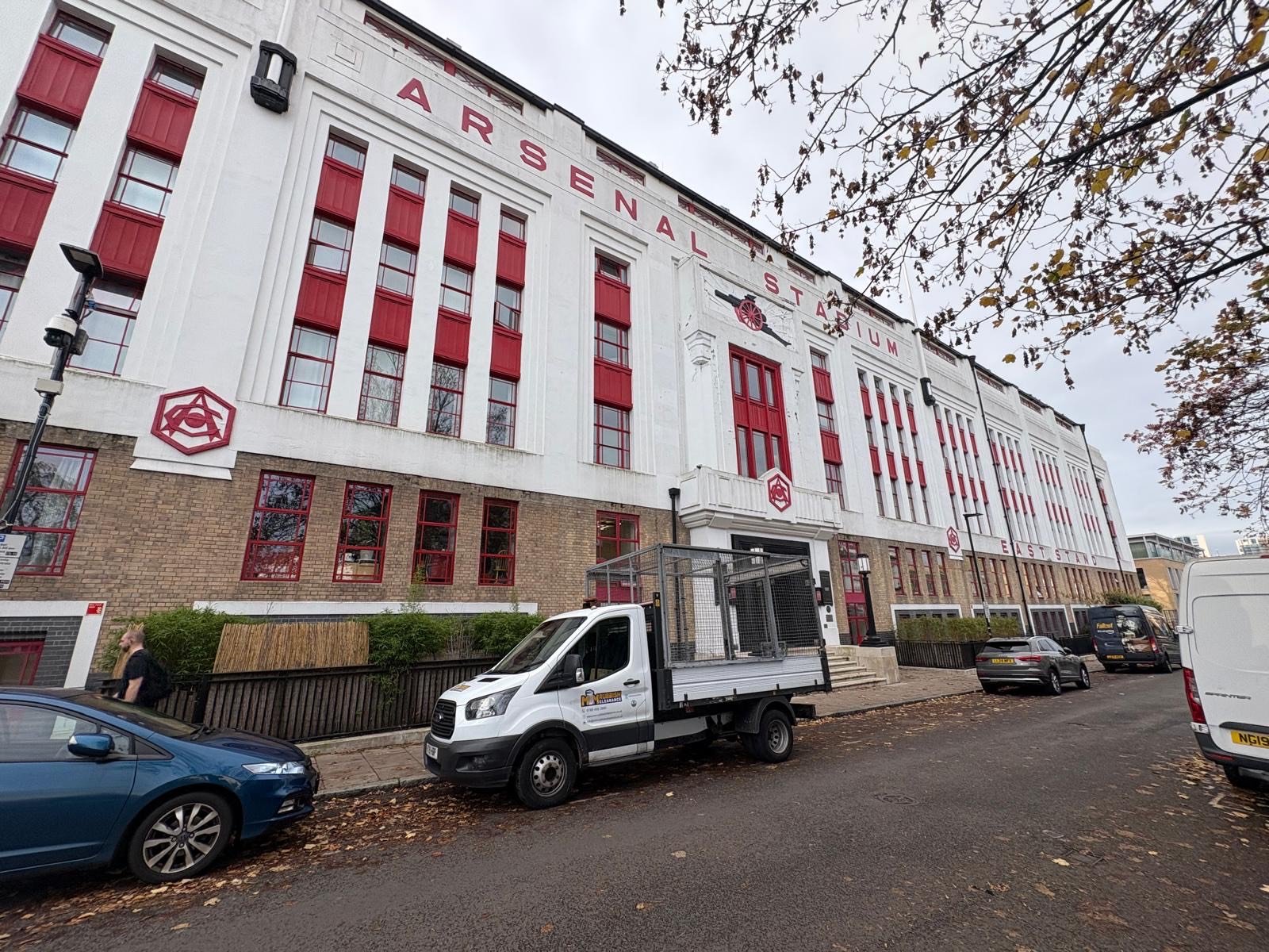 MM Rubbish Clearance van in Islington N1 – licensed rubbish removal in London