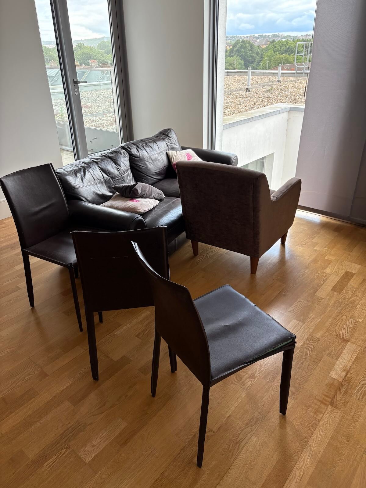 sofa and chairs furniture removal job in Highbury N5 by MM Rubbish Clearance