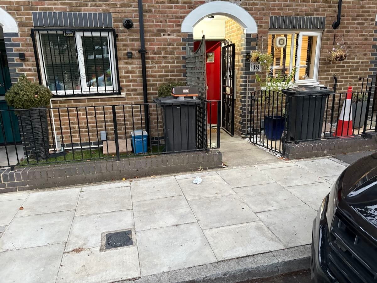 End of tenancy clearance on King Edward's Road E9 after rubbish removal